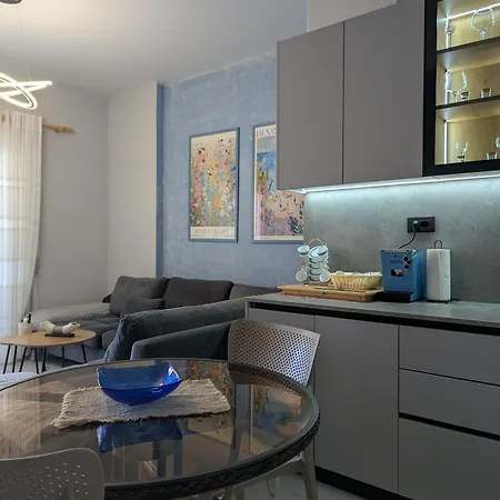 Mary's Qerret Apartmán